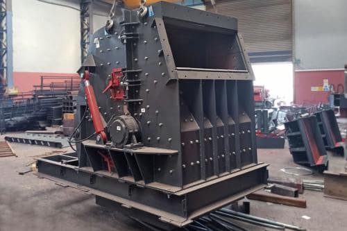 вторичная-ударная-дробилка 7